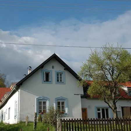 Boretinsky Statek Bořetín