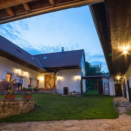 Guest house Boretinsky Statek